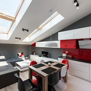 Cozy And Large 62 M2 With Air Conditioning, Old Town , Krakow Poland