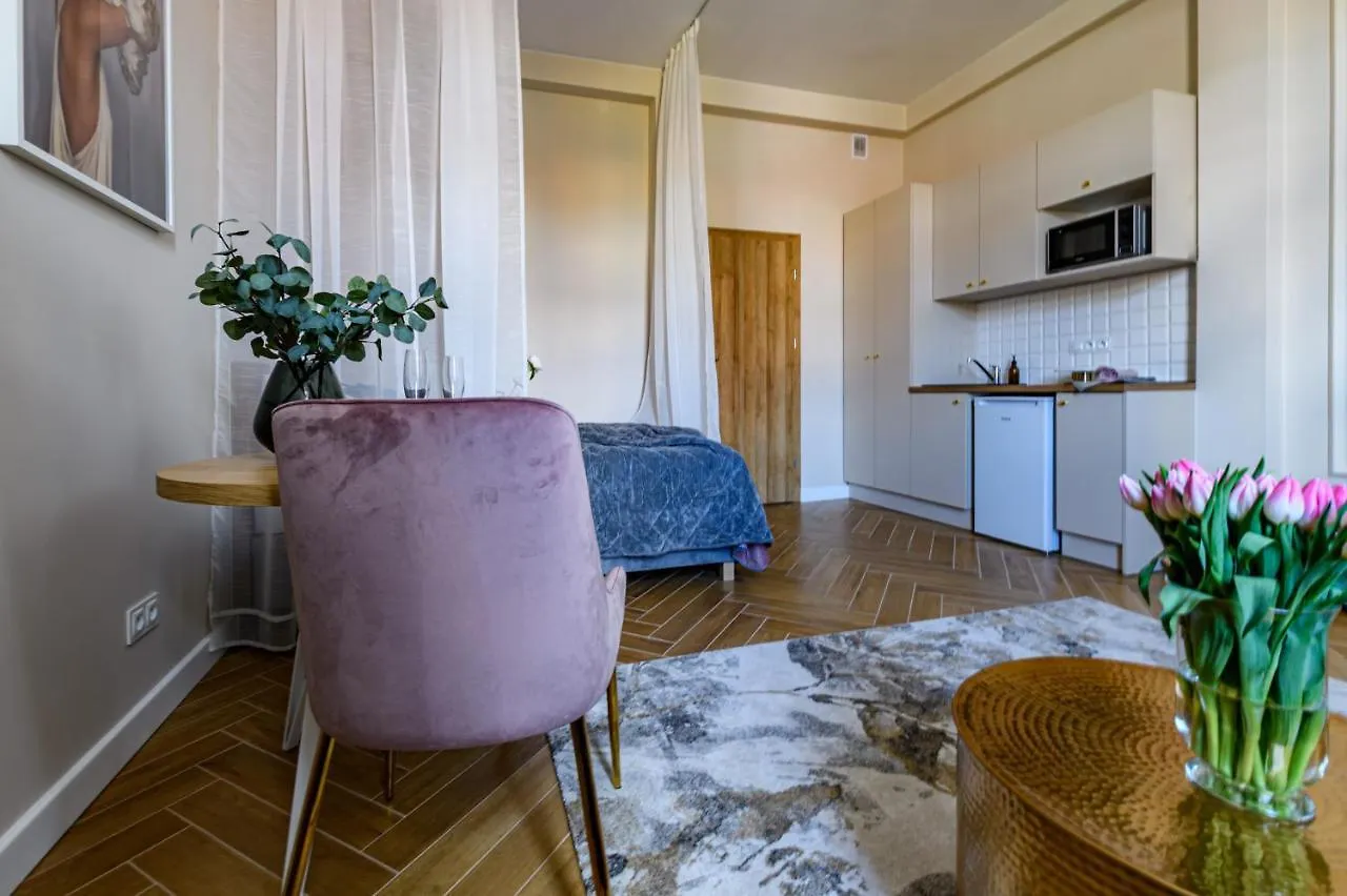 Movo Old Town Apartments Warsaw