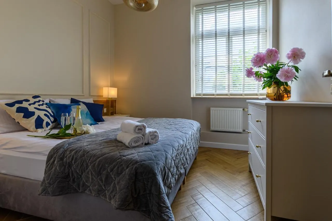 Movo Old Town Apartments Warsaw
