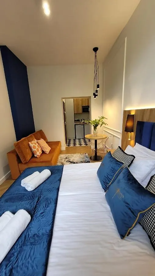 Movo Old Town Apartments Warsaw